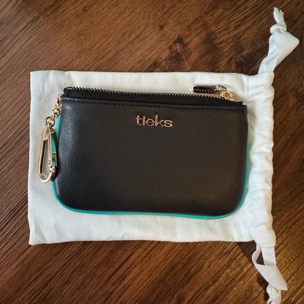 Tieks Black Leather Key Pouch